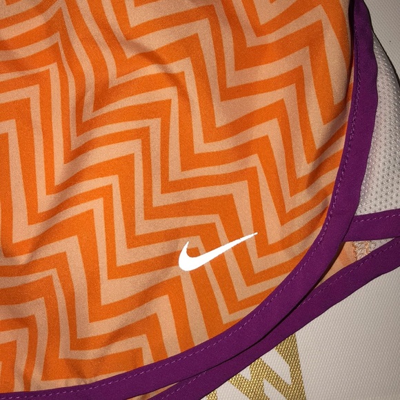 SOLD! Nike Patterned Workout Shorts - Picture 4 of 4